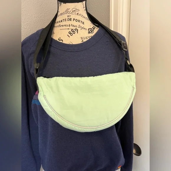 NWT FP Movement Bulls Eye Sling Crossbody - Picture 10 of 10